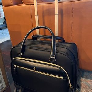 Samsonite Mobile Solution Mobile Office Softside Carry-On Spinner